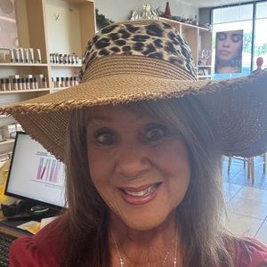 Meet your Posher, Gail